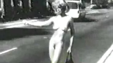 Gadis skodeng jiran mandi cantik seperti Tuhan dengan buah dada besar Casca Akashova menaiki batang yang bagus