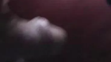 Anak patung yang bagus Janet Jade dan Christy Marks berkongsi bontot jiran batang putih yang besar