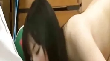 Nina Elle berambut perang berekor besar payudara besar ditembusi oleh batang panjang video lucah atikah suhaime