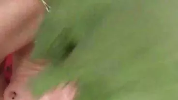 Bayi videolucah putih Shona River dan ayam jantan berbilang kaum