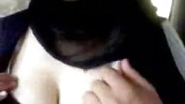 Anak ayam langsing dan kecil Kelsey Kage tertusuk oleh video lucah awek tudung pemukul yang panjang