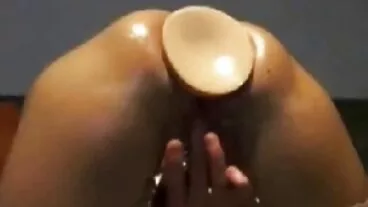 Lucah yang diminyaki estetik dengan anak patung Asia berpayu video lucah budak dara besar Asa Akira