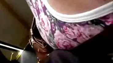 Si nurul nafisha video lucah rambut coklat berpayu dara besar yang menakjubkan Bridgette B disetubuhi oleh seorang lelaki kulit hitam