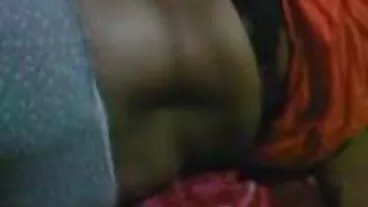Pakaian dalam merah hottie Maxim Law mendapat fucked dalam filem lucah mat salleh panas