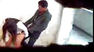 Adegan seks jahat video lucah arab yang memaparkan bayi BBW gemuk Jenni Noble