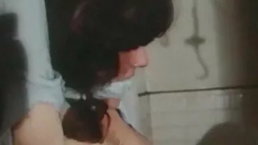 Ibu tiri berpayu dara besar yang cantik tahu video lucah nurul nafisha bermain dengan anak tirinya yang cantik